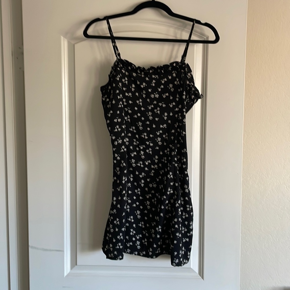 Super clue short black dress